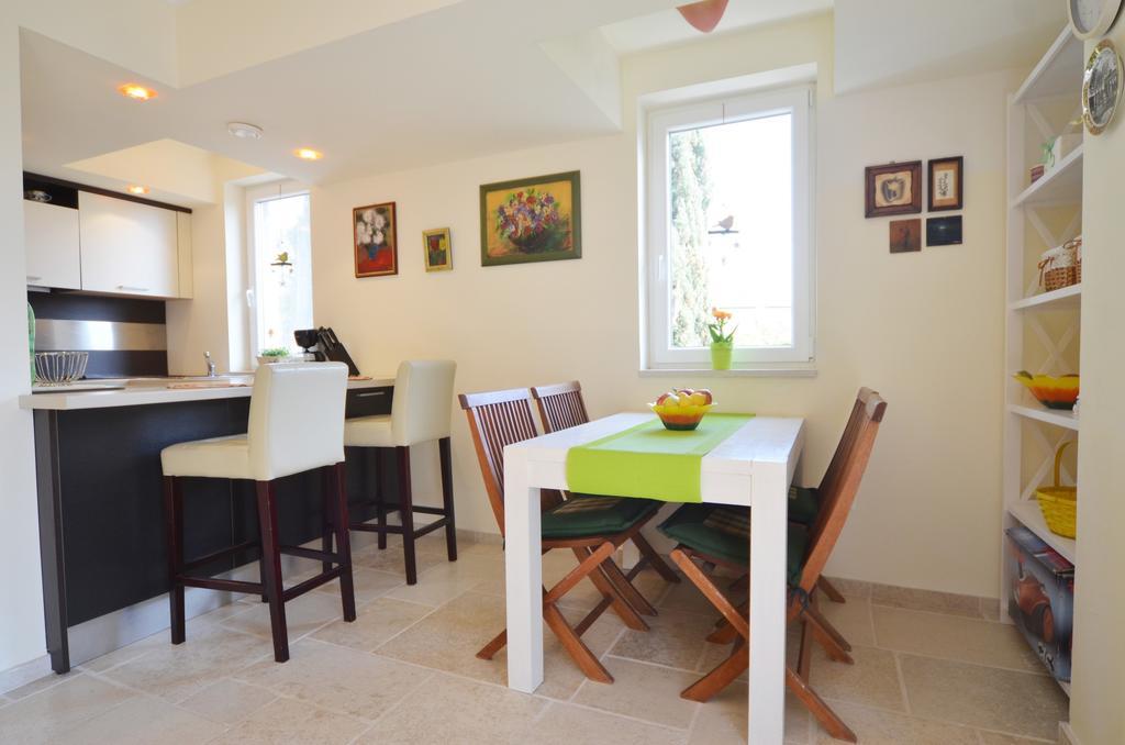 Apartment Kare Rovinj Zewnętrze zdjęcie