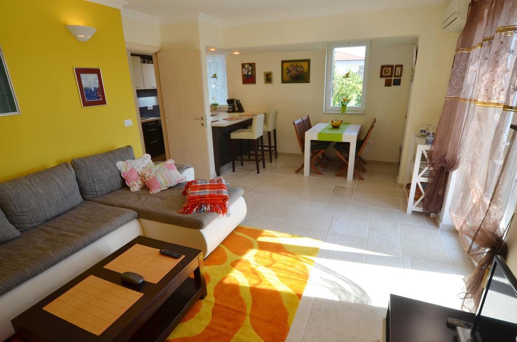 Apartment Kare Rovinj Zewnętrze zdjęcie